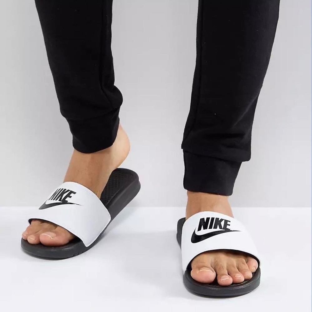 Nike Benassi Men Slides Sandals